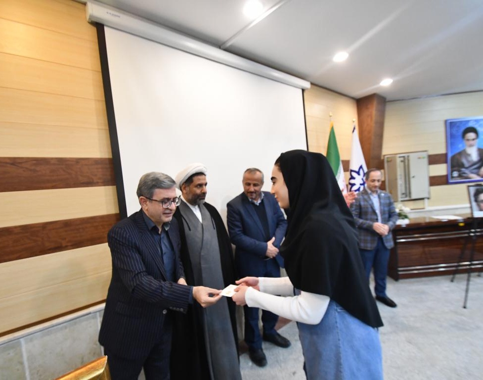 همزمان با مراسم گرامیداشت شهدای دانشگاه؛ کاشت 290 نهال به یاد 29 شهید دانشگاه ارومیه