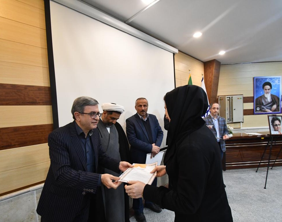 همزمان با مراسم گرامیداشت شهدای دانشگاه؛ کاشت 290 نهال به یاد 29 شهید دانشگاه ارومیه
