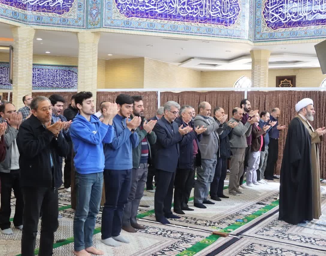 مراسم استقبال از ماه مبارک رمضان و غبارروبی مسجد دانشگاه ارومیه