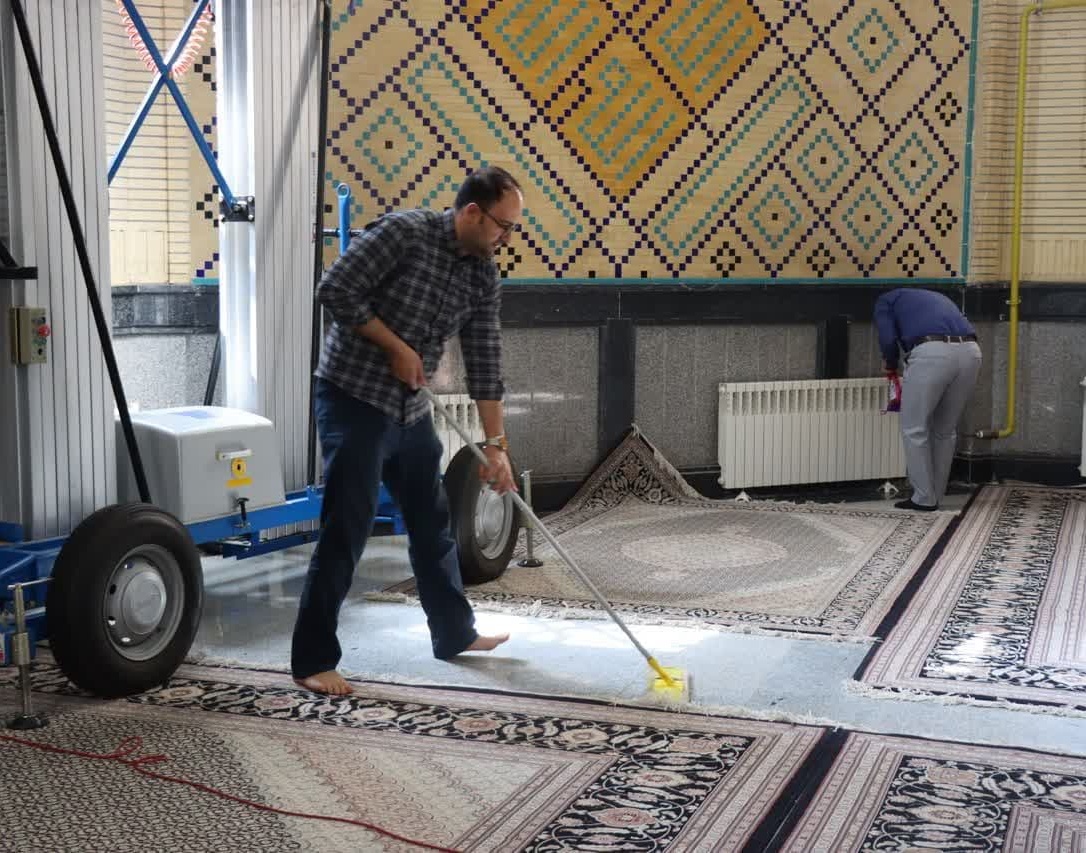 مراسم استقبال از ماه مبارک رمضان و غبارروبی مسجد دانشگاه ارومیه