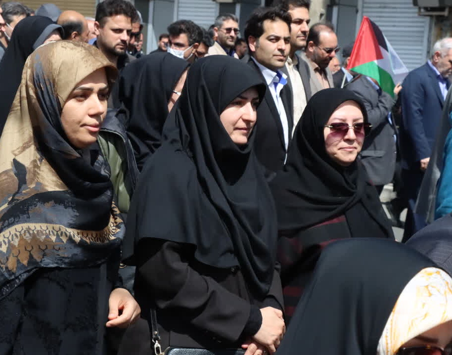 حضور پرشور دانشگاهیان دانشگاه ارومیه در راهپیمایی روز قدس