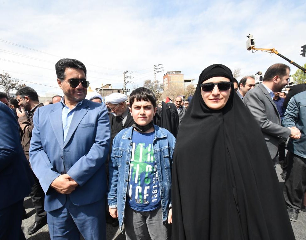 حضور پرشور دانشگاهیان دانشگاه ارومیه در راهپیمایی روز قدس