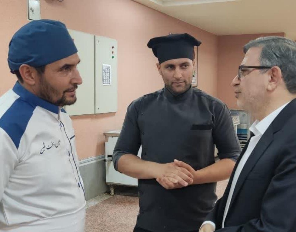 ضیافت بزرگ افطاری ویژه دانشجویان دانشگاه ارومیه برگزار شد