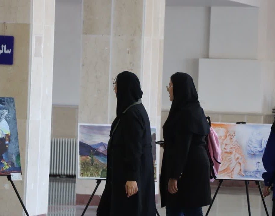 نـمایشگاه نقاشـی با موضوع ایــثــار