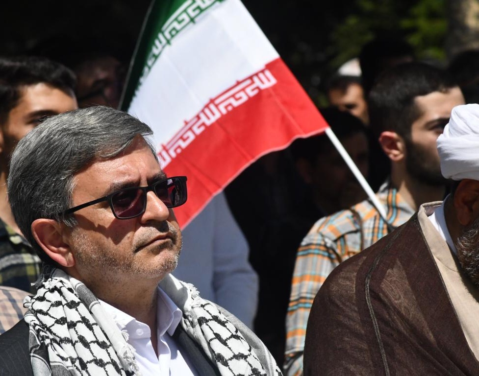 تجمع دانشگاهیان دانشگاه ارومیه در حمایت از دانشگاهیان معترض آمریکا و اروپا نسبت به نسل کشی و جنایات رژیم صهیونیستی (+فیلم)