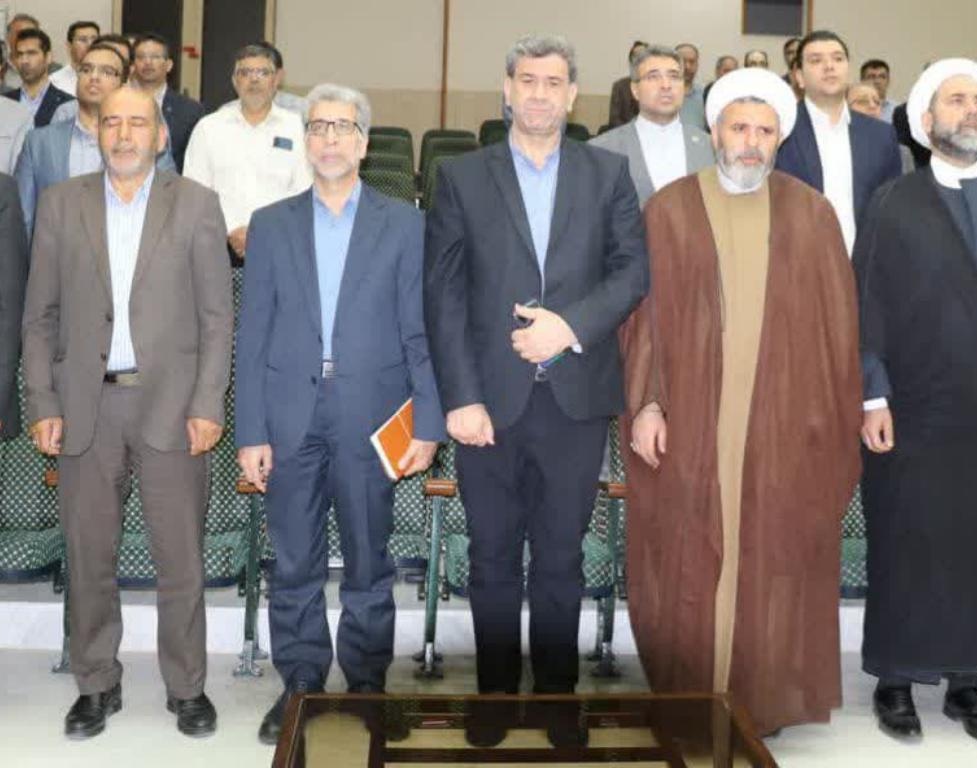 نشست هم اندیشی استادان دانشگاه ارومیه با موضوع گرامیداشت مقام استاد