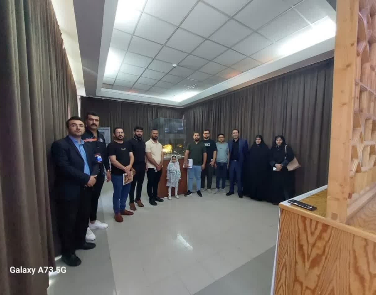 بازدید دانشجویان بین المللی دانشگاه ارومیه از جام طلایی حسنلو؛ رازآمیز‌ترین گنج باستانی ایران
