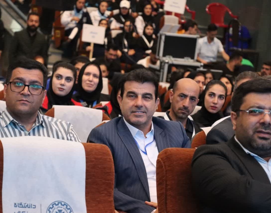 مشعل المپیاد شانزدهم دانشجویان در اصفهان روشن شد