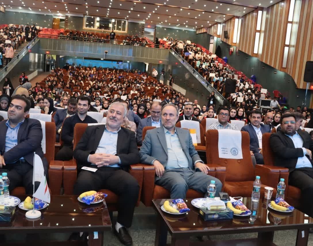 مشعل المپیاد شانزدهم دانشجویان در اصفهان روشن شد