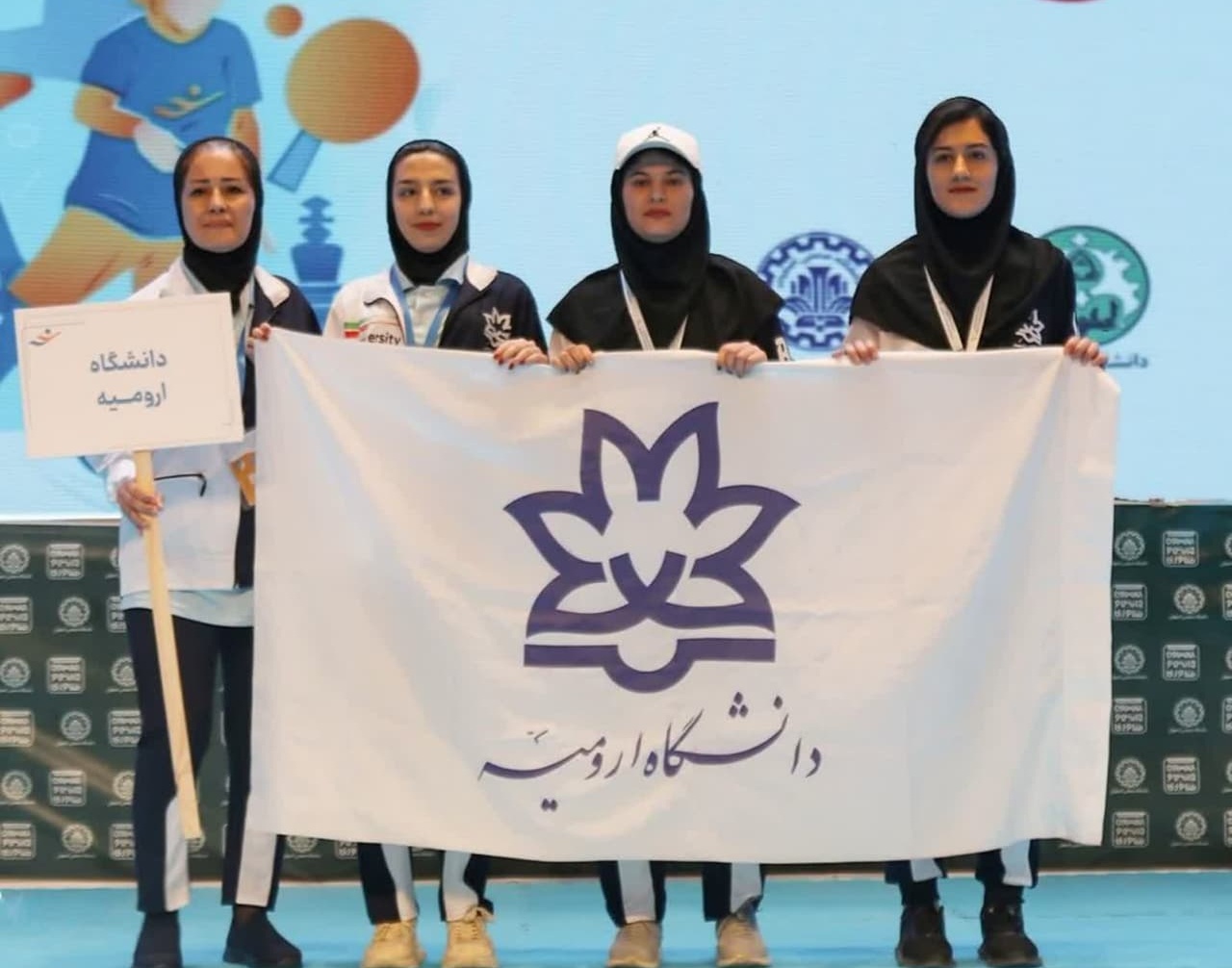 مشعل المپیاد شانزدهم دانشجویان در اصفهان روشن شد