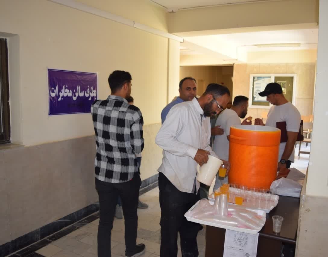 برنامه تریبون آزاد با موضوع انتخابات چهاردهمین دوره ریاست جمهوری و برپایی ایستگاه صلواتی در میاندواب