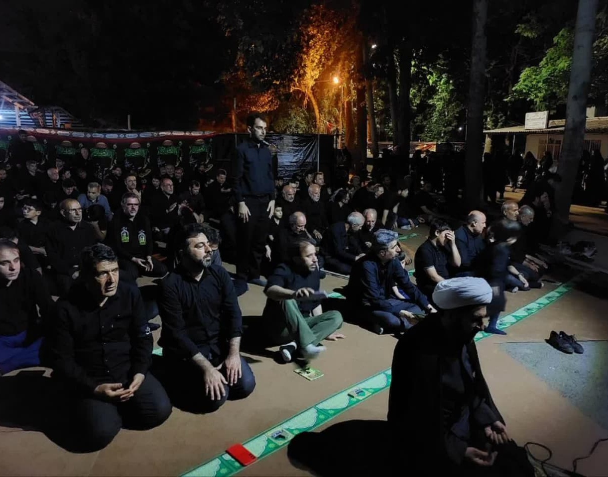 گزارش تصویری نهمین شب عزاداری اباعبدالله الحسین علیه‌السلام