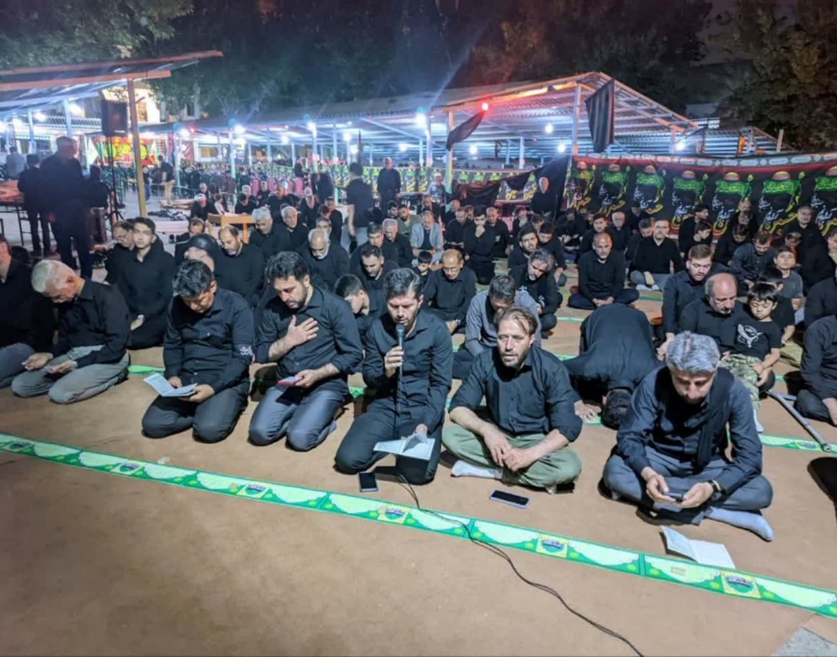گزارش تصویری نهمین شب عزاداری اباعبدالله الحسین علیه‌السلام