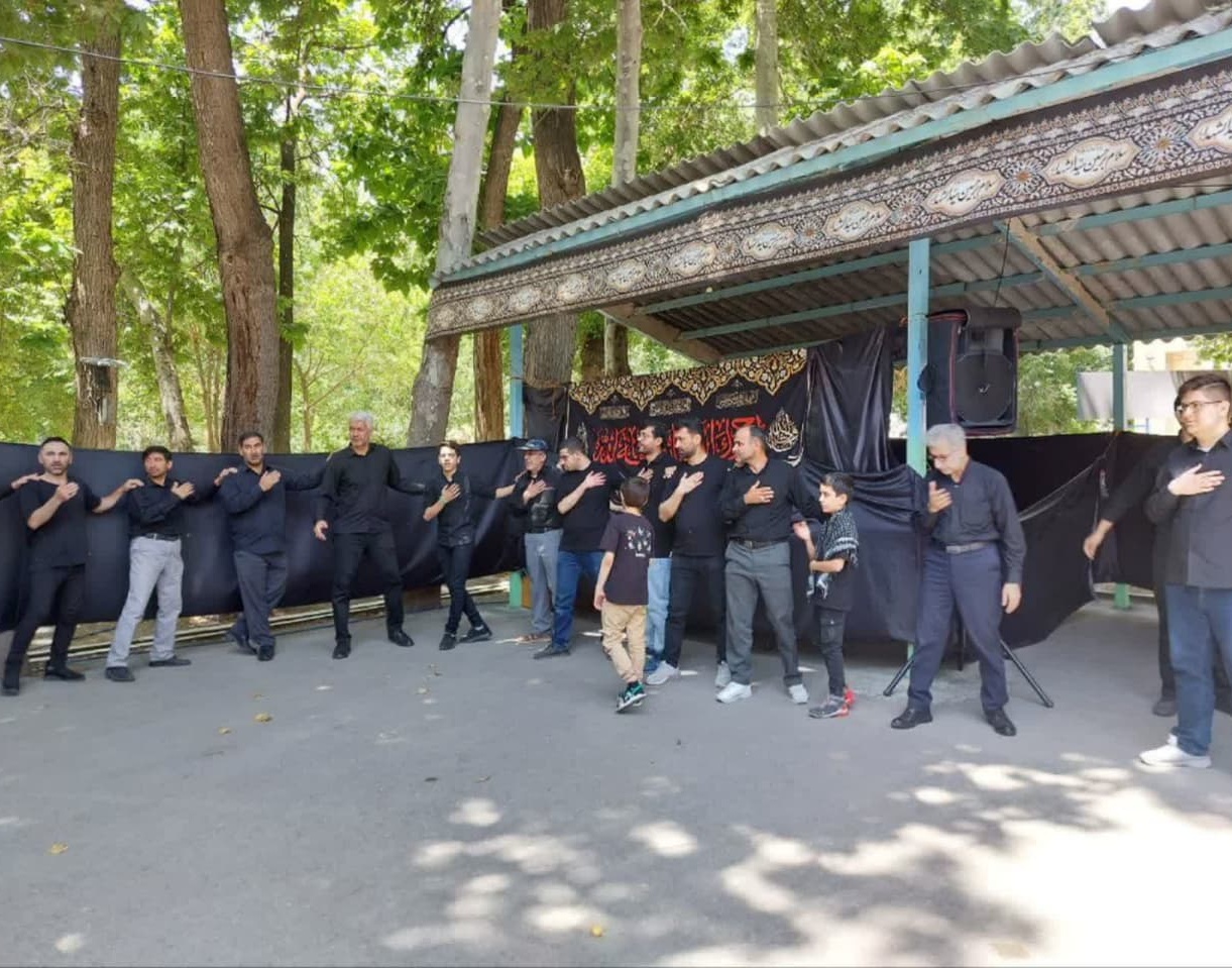 گزارش تصویری مراسم ظهر عزاداری عاشورای حسینی