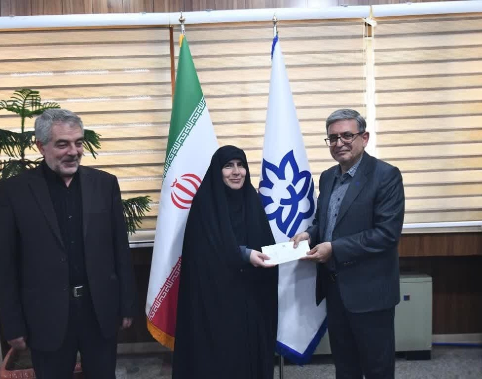 تجلیل از مدیر و کارشناسان فرهنگی معاونت فرهنگی و دانشجویی دانشگاه ارومیه