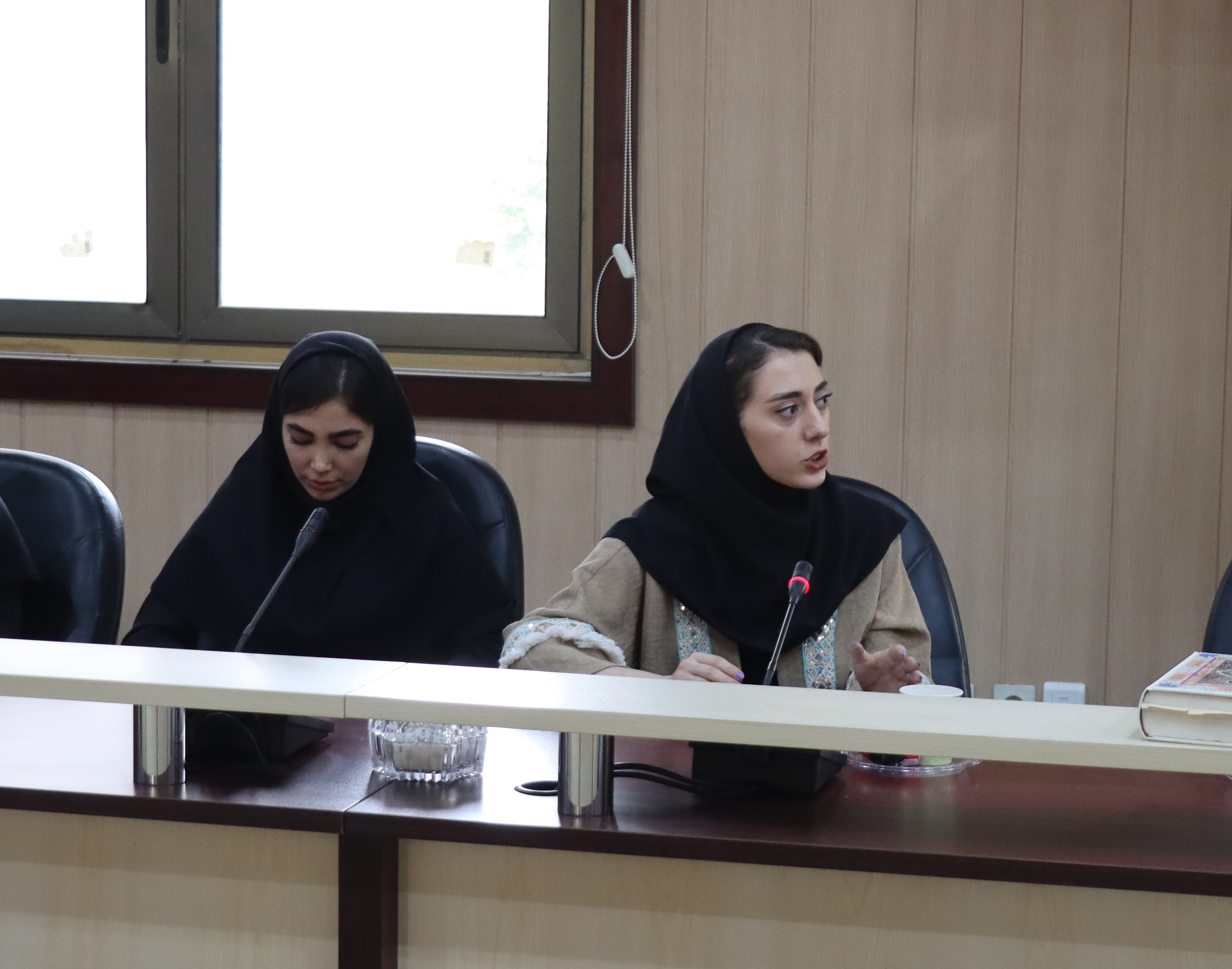 نشست دبیران و نمایندگان انجمن‌های علمی‌دانشجویی دانشگاه ارومیه با مدیران معاونت فرهنگی و دانشجویی و معاونت پژوهشی