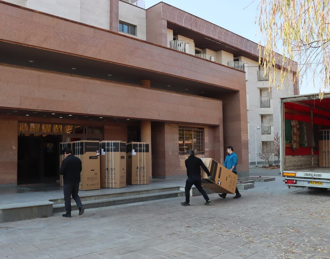 خرید 200 دستگاه یخچال برای خوابگاه‌های دانشجویی دانشگاه ارومیه در آستانه روز دانشجو با اعتباری بالغ بر 3 میلیارد تومان