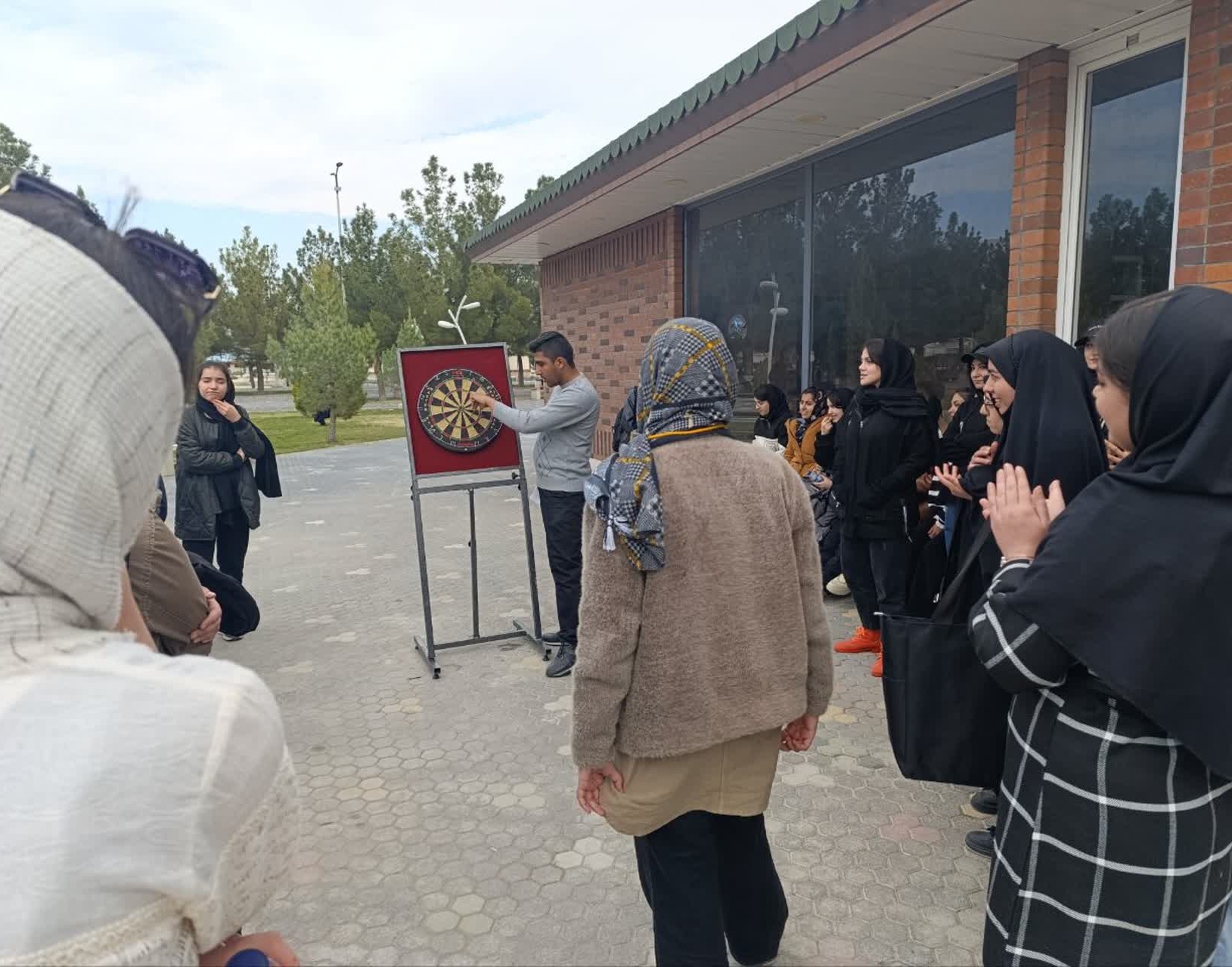 اردوی تفریحی محیط زیستی دهکده توریستی چی چست