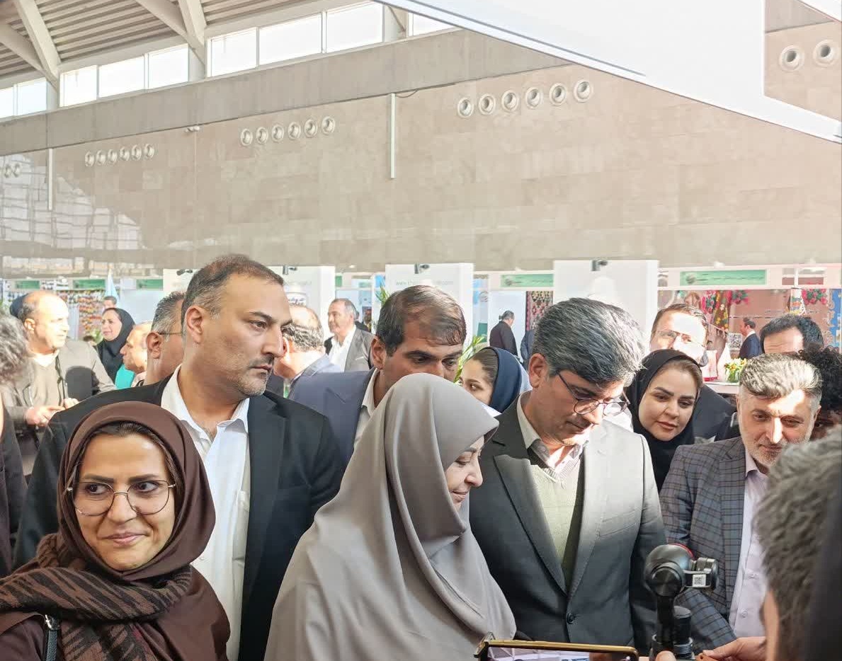 حضور کانون محیط زیست دانشگاه ارومیه در بیست و دومین نمایشگاه بین‌المللی محیط زیست