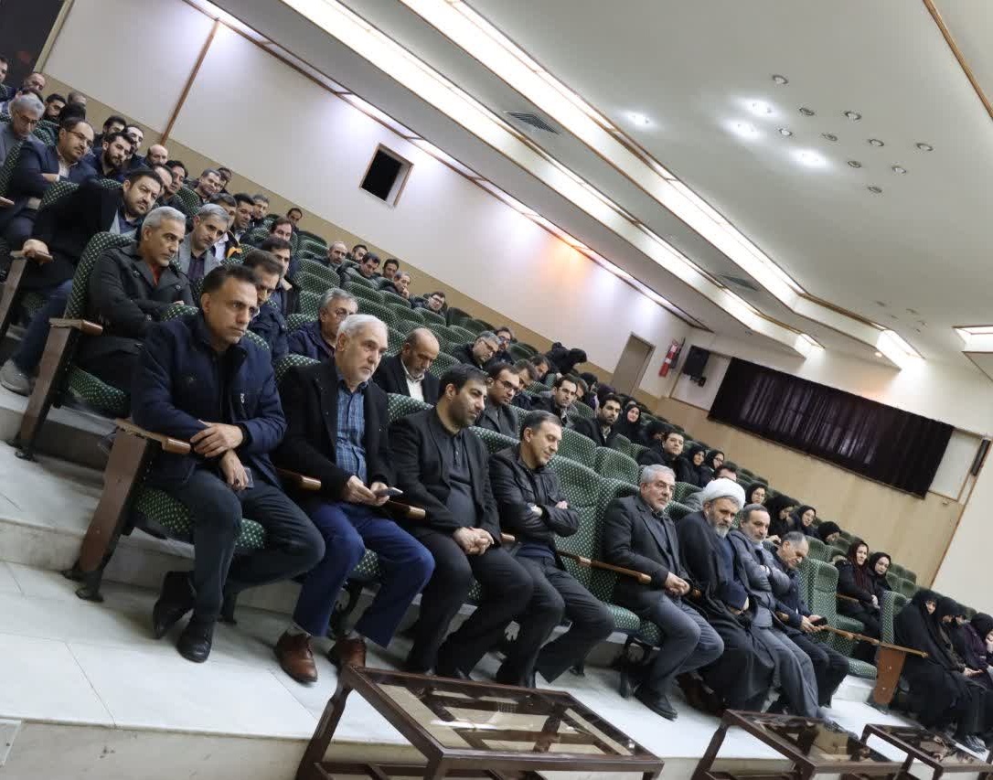 نشست هم‌اندیشی اساتید و کارکنان دانشگاه ارومیه با موضوع حماسه نهم دی برگزار شد