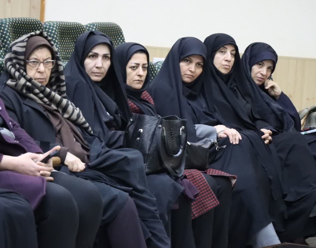 نشست هم‌اندیشی اساتید و کارکنان دانشگاه ارومیه با موضوع حماسه نهم دی برگزار شد