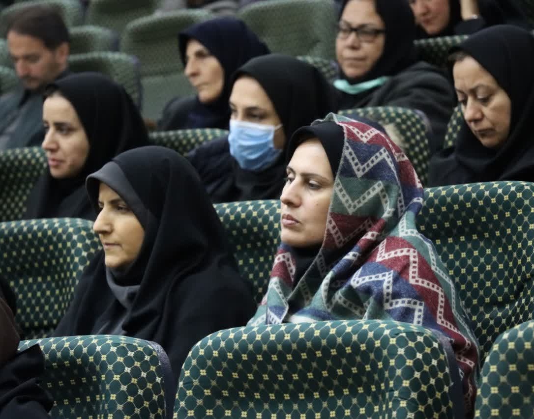 نشست هم‌اندیشی اساتید و کارکنان دانشگاه ارومیه با موضوع حماسه نهم دی برگزار شد
