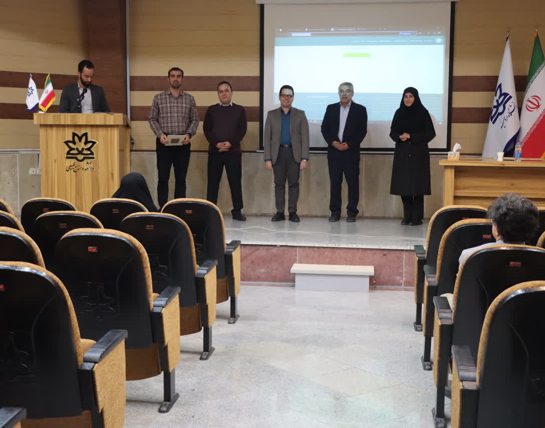 کارگاه دو روزه توان‌افزایی انجمن‌های علمی‌دانشجویی دانشگاه ارومیه در تاریخ ۱۷ و ۱۸ مهر ۱۴۰۳ برگزار شد