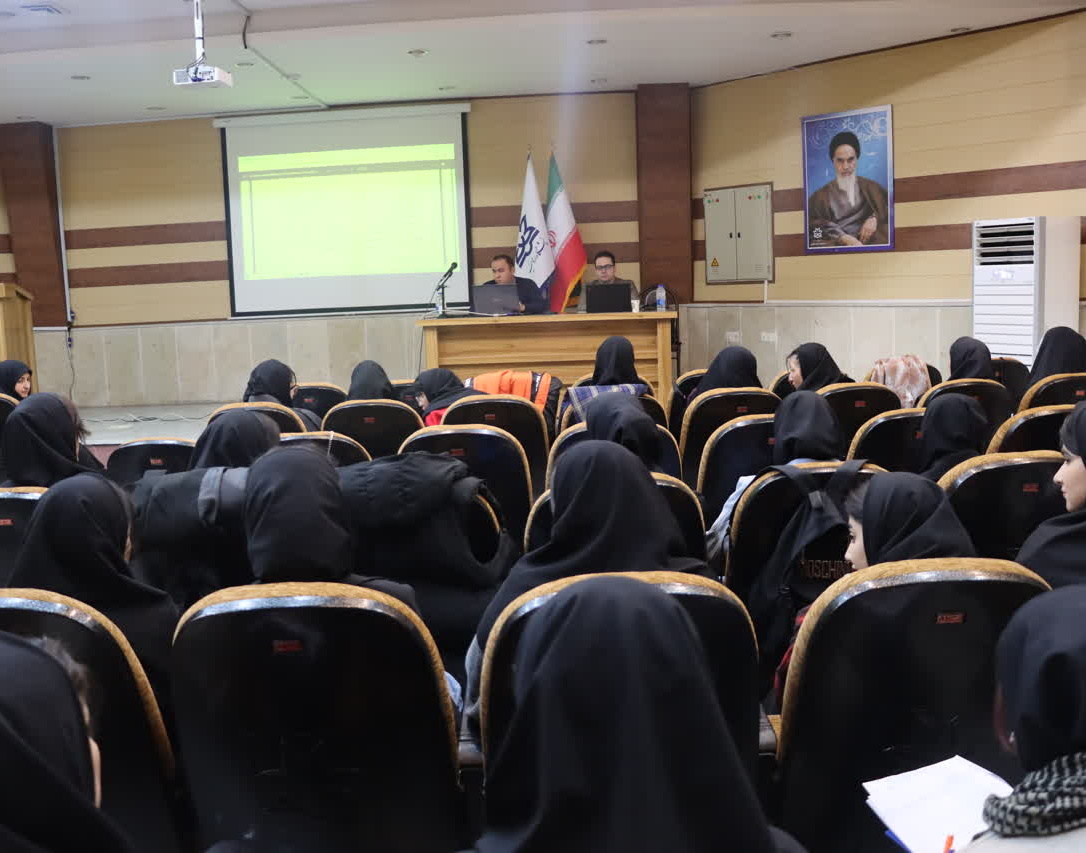 کارگاه دو روزه توان‌افزایی فرهنگی، هنری و مذهبی دانشگاه ارومیه در تاریخ ۱ و ۲ آذر ۱۴۰۳ برگزار شد