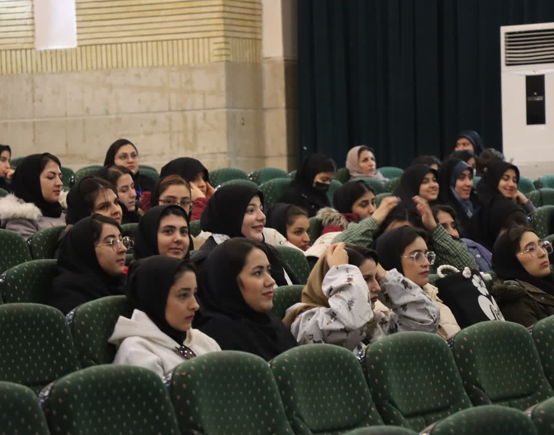 کانون مهدویت با همکاری دیگر کانون ها و هیئات دانشگاه ، با حمایت معاونت فرهنگی و اجتماعی دانشگاه ارومیه ، لحظاتی پر از شادی و وحدت را رقم زدند.