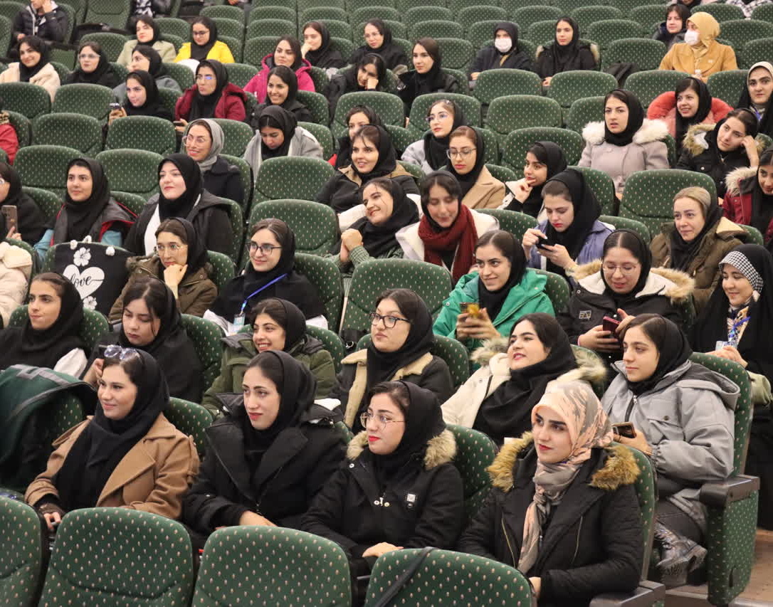 کانون مهدویت با همکاری دیگر کانون ها و هیئات دانشگاه ، با حمایت معاونت فرهنگی و اجتماعی دانشگاه ارومیه ، لحظاتی پر از شادی و وحدت را رقم زدند.