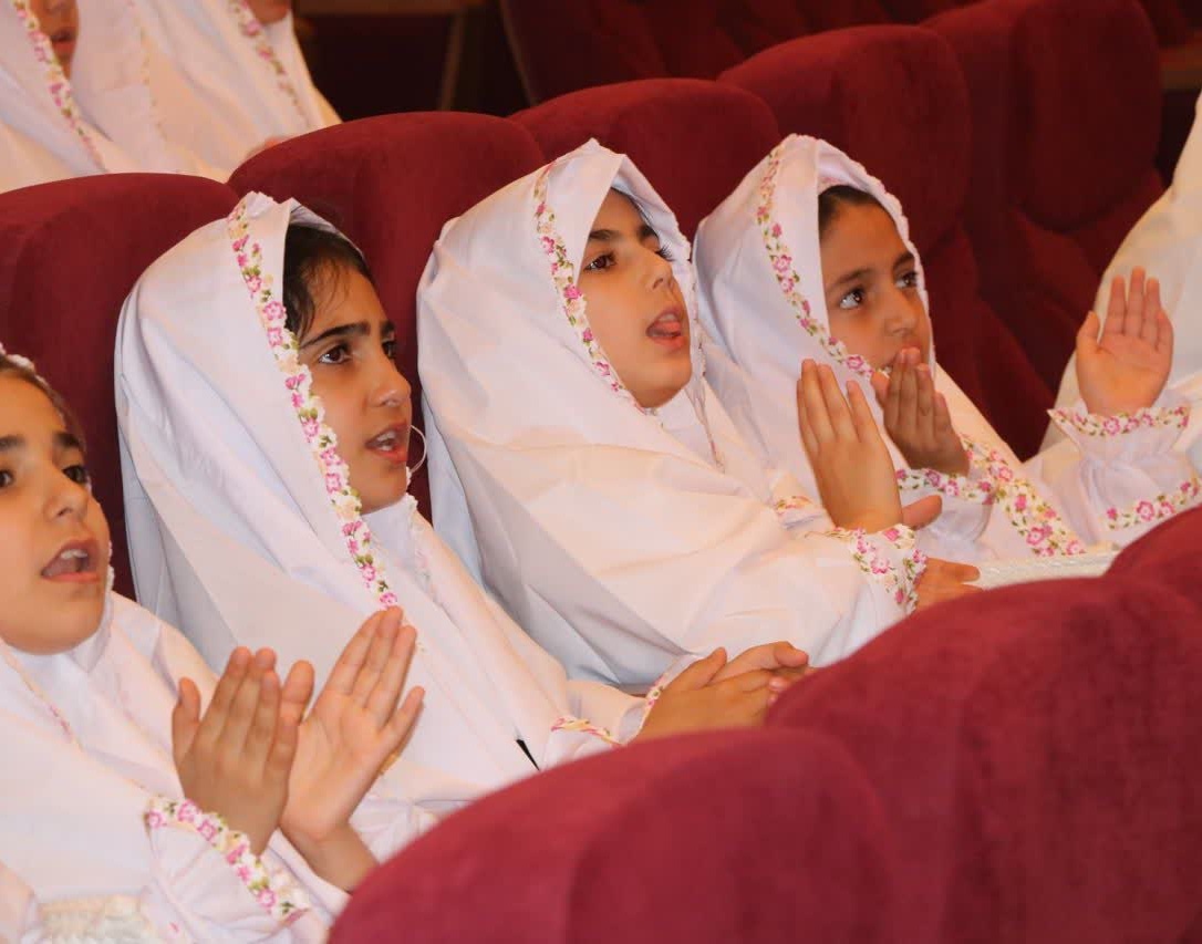 جشن تکلیف فرزندان دختر کارکنان و اساتید دانشگاه