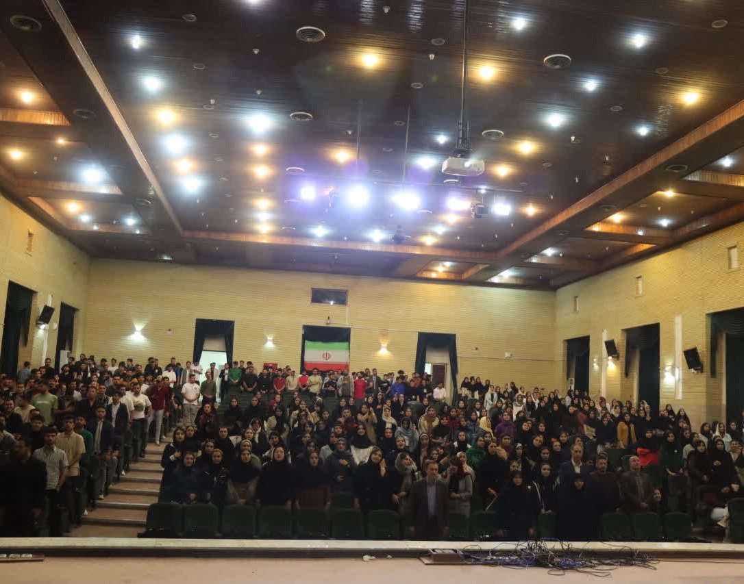 اختتامیه هفتمین جشنواره درون‌دانشگاهی رویش در دانشگاه ارومیه برگزار شد