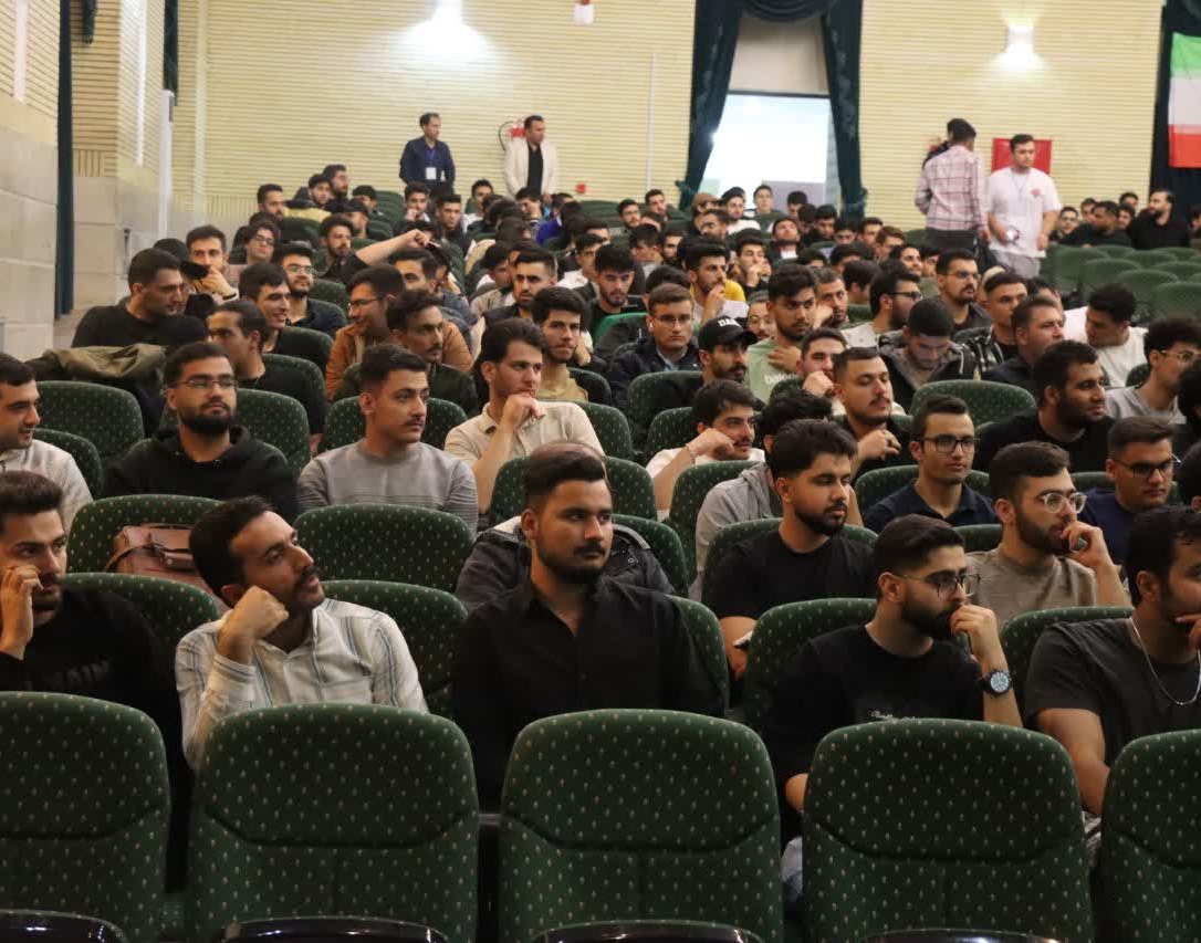 اختتامیه هفتمین جشنواره درون‌دانشگاهی رویش در دانشگاه ارومیه برگزار شد
