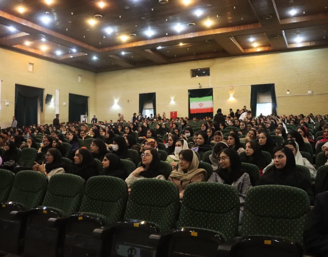 اختتامیه هفتمین جشنواره درون‌دانشگاهی رویش در دانشگاه ارومیه برگزار شد
