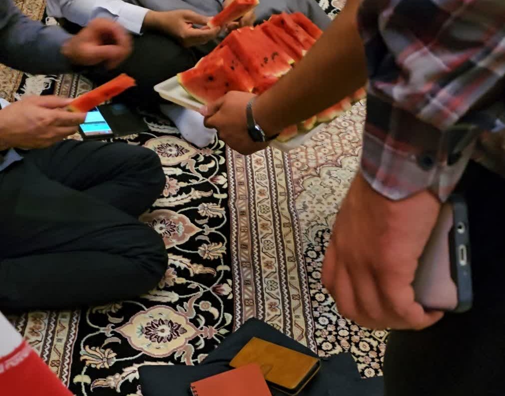 برگزاری هیئت هفتگی اباعبدالله الحسین (ع) 