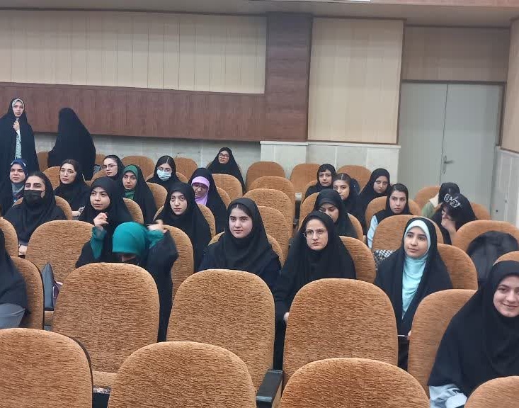 اختتامیه سی و نهمین جشنواره سراسری قرآن و عترت در دانشگاه ارومیه برگزار شد.