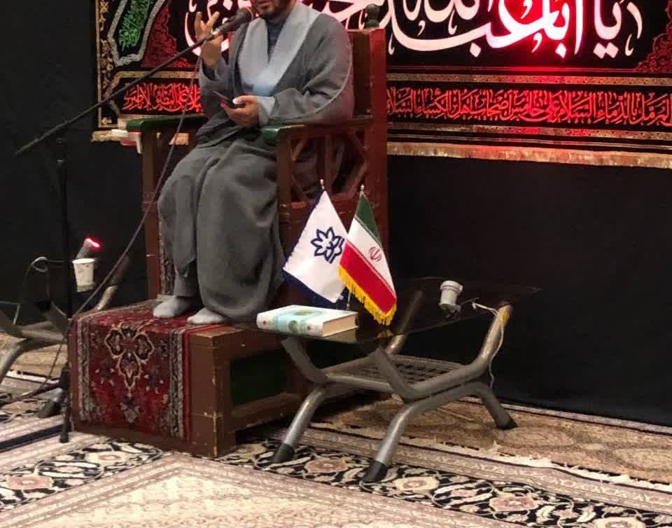 برگزاری هیئت هفتگی اباعبدالله الحسین (ع)