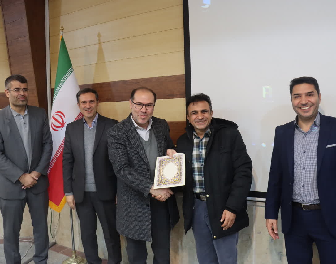 برنامۀ تجلیل از گروه‌های برتر کارگاه توان‌افزایی انجمن‌های علمی و کانون‌های فرهنگی و انجمن‌های مقام‌آور جشنواره بین‌المللی حرکت و همچنین دانشجویان، مدیران و اساتید فعال در کنگره ملی معماری مرمت و شهرسازی در تاریخ 1 دی 1404 برگزار شد