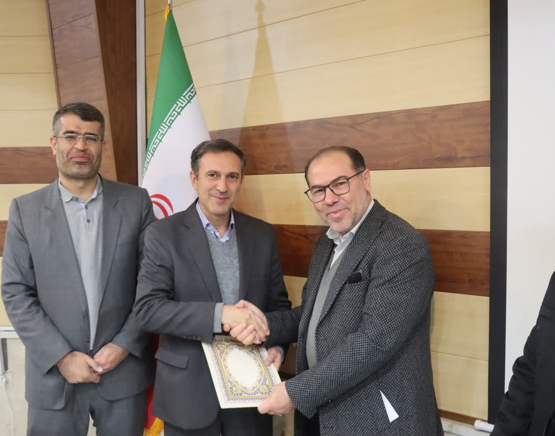 برنامۀ تجلیل از گروه‌های برتر کارگاه توان‌افزایی انجمن‌های علمی و کانون‌های فرهنگی و انجمن‌های مقام‌آور جشنواره بین‌المللی حرکت و همچنین دانشجویان، مدیران و اساتید فعال در کنگره ملی معماری مرمت و شهرسازی در تاریخ 1 دی 1404 برگزار شد