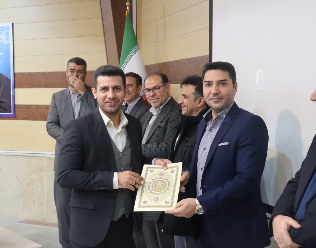 برنامۀ تجلیل از گروه‌های برتر کارگاه توان‌افزایی انجمن‌های علمی و کانون‌های فرهنگی و انجمن‌های مقام‌آور جشنواره بین‌المللی حرکت و همچنین دانشجویان، مدیران و اساتید فعال در کنگره ملی معماری مرمت و شهرسازی در تاریخ 1 دی 1404 برگزار شد