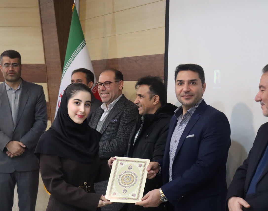 برنامۀ تجلیل از گروه‌های برتر کارگاه توان‌افزایی انجمن‌های علمی و کانون‌های فرهنگی و انجمن‌های مقام‌آور جشنواره بین‌المللی حرکت و همچنین دانشجویان، مدیران و اساتید فعال در کنگره ملی معماری مرمت و شهرسازی در تاریخ 1 دی 1404 برگزار شد