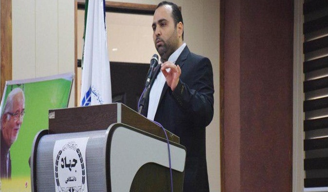 با حکم استاندار ؛ معاون جهاد دانشگاهی آذربایجان غربی بعنوان تنها عضو شخصیت حقیقی و حقوقدان کارگروه حقوق شهروندی استان انتخاب شد