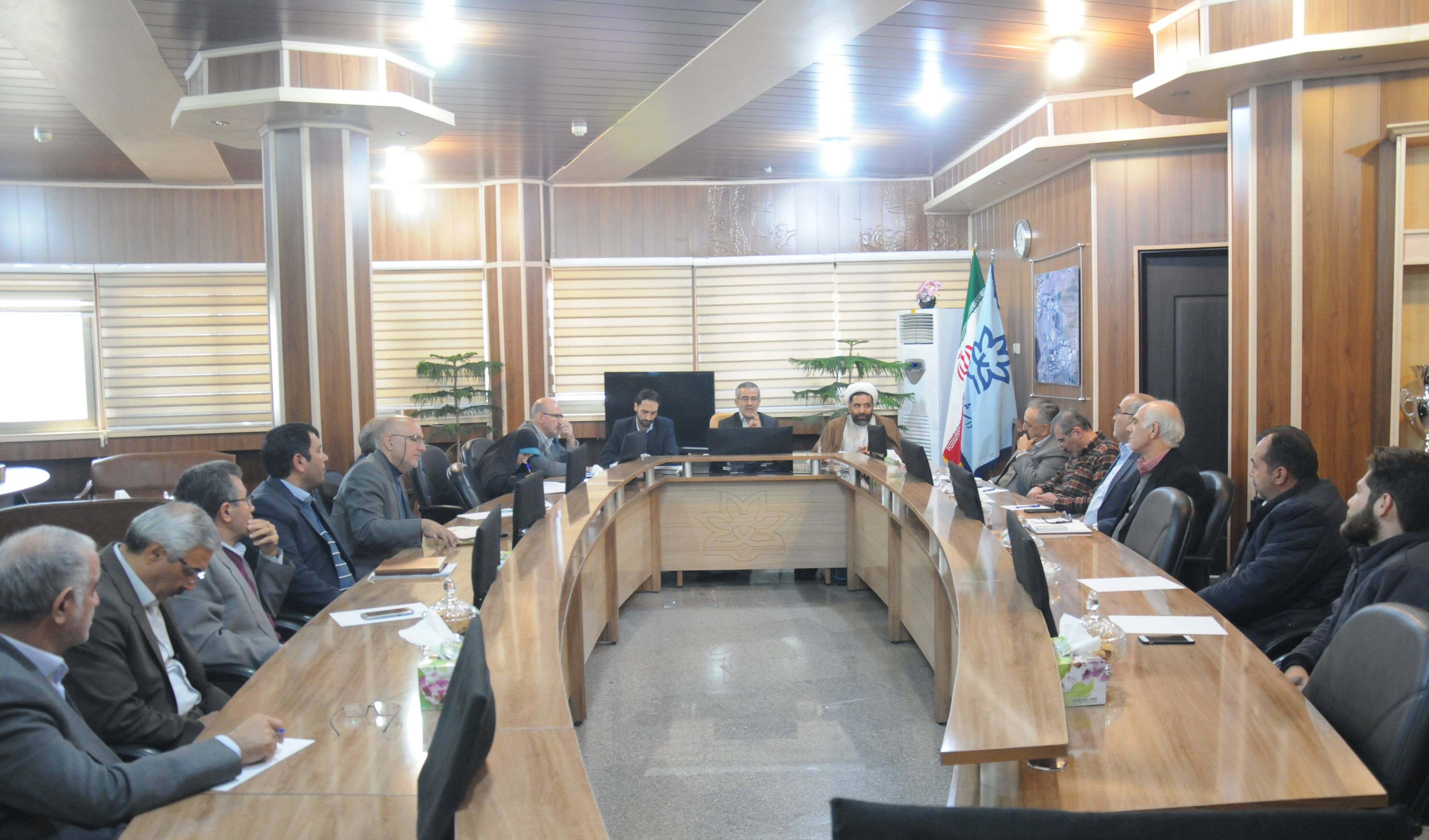 رئیس دانشگاه: ارتقا سطح فرهنگی حجاب نه تنها وظیفه شرعی بلکه وظیفه قانونی ماست