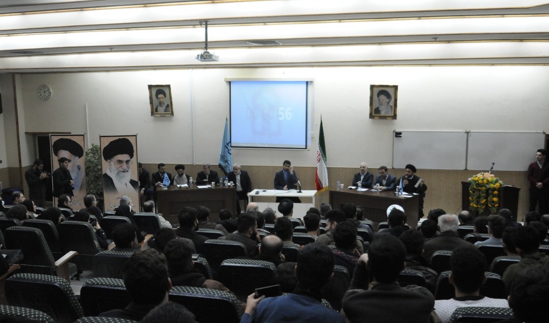 نشست انتخاباتی با حضور ۷ کاندیدا در دانشگاه ارومیه برگزار شد