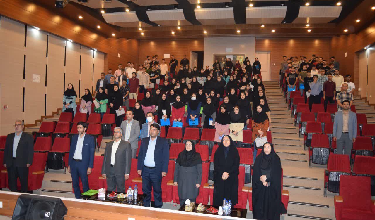 گزارش تصویری | برگزاری مراسم معارفه دانشجویان نو ورود مرکز آموزش عالی شهید باکری میاندوآب 