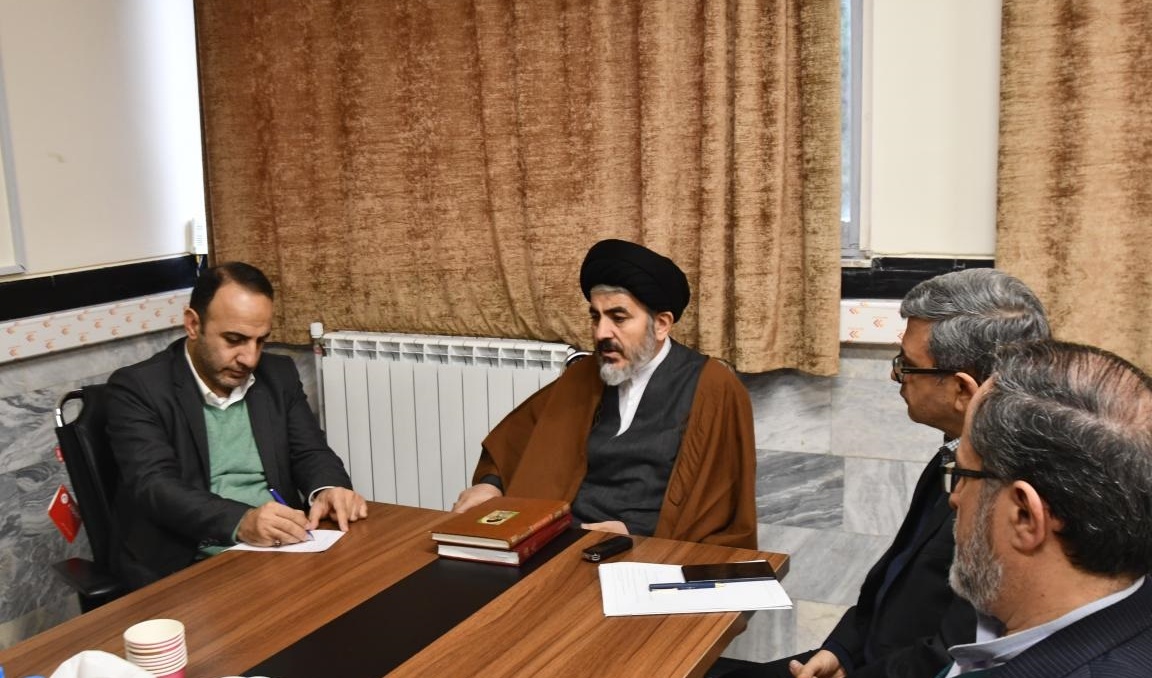دیدار نماینده ولی فقیه در آذربایجان غربی با معاون فرهنگی اجتماعی وزارت علوم، تحقیقات و فناوری