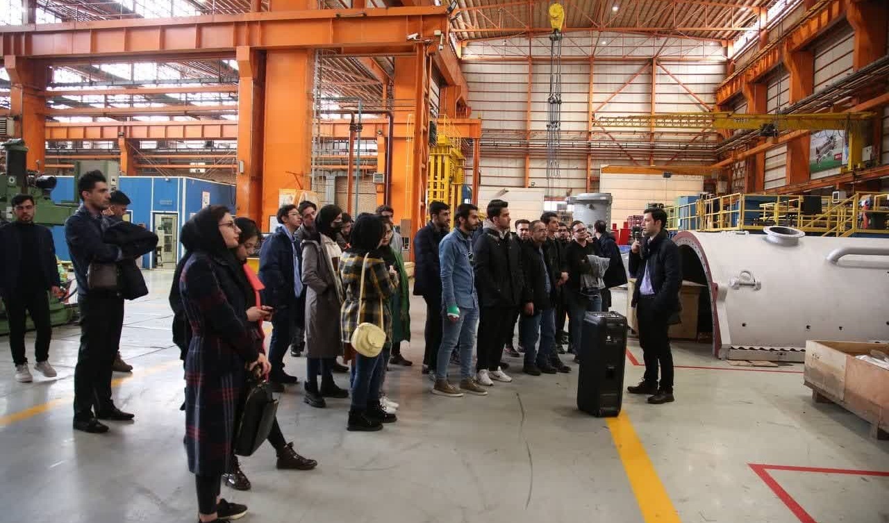 گزارش تصویری اردوی راهیان پیشرفت و بازدید از گروه مپنا