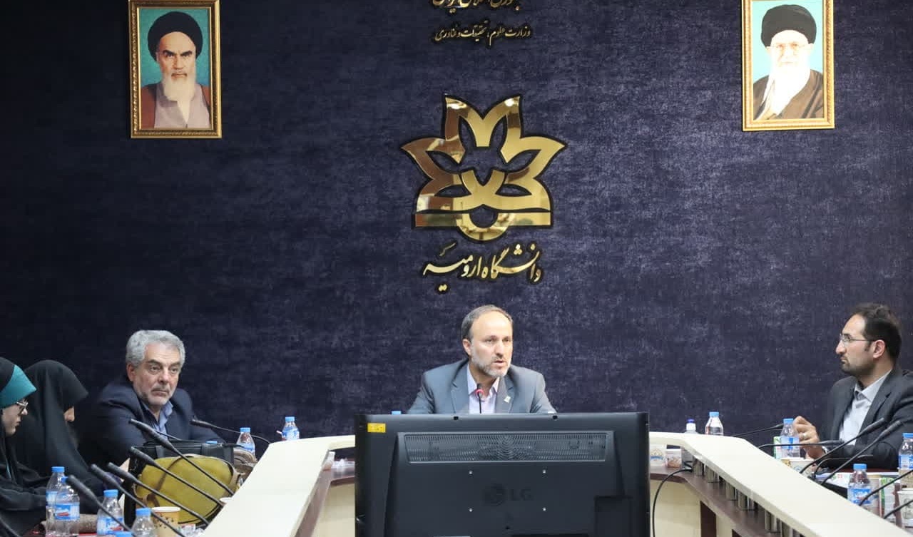 دیدار رئیس سازمان امور دانشجویان و معاون وزیر علوم با دانشجویان فعال فرهنگی دانشگاه‌های ارومیه