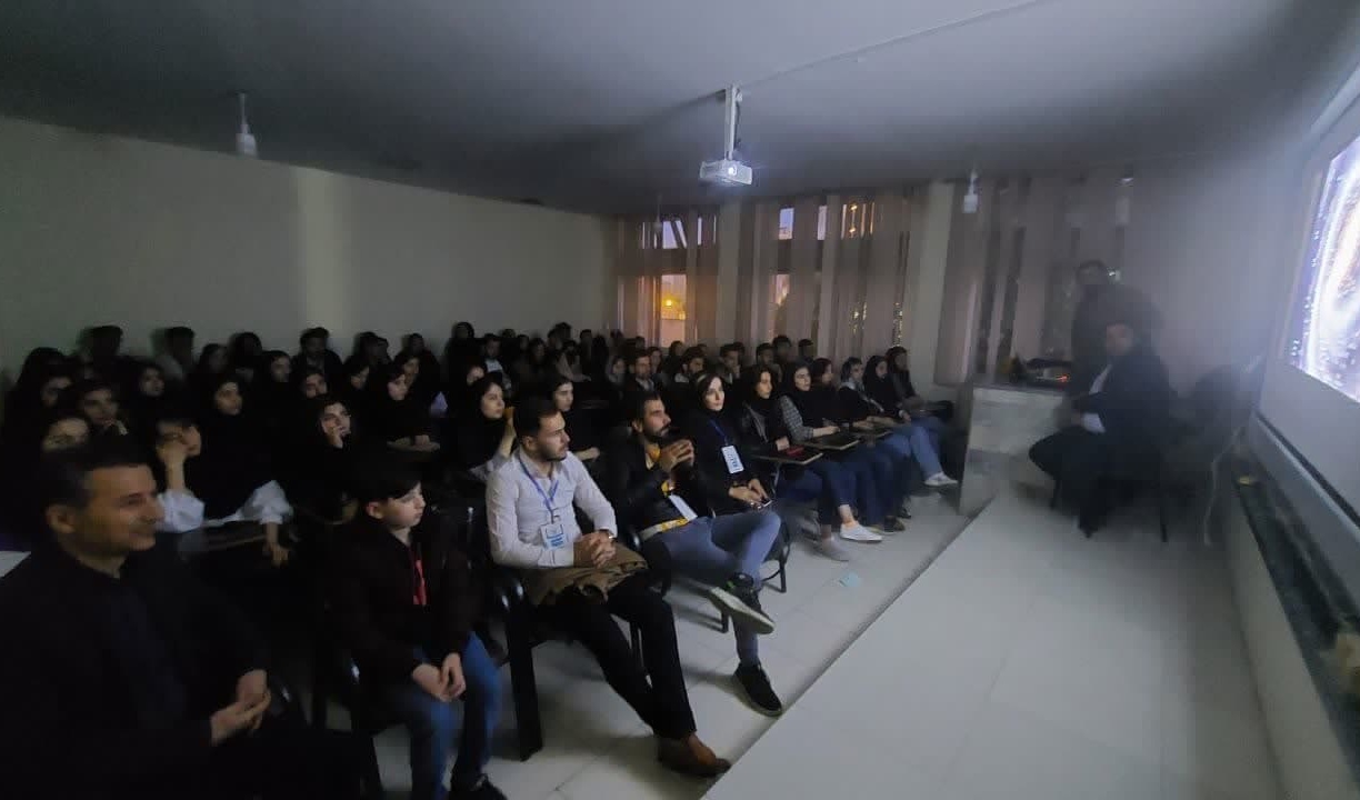 گزارش تصویری بازدید دانشجویان از رصدخانه شهر ارومیه