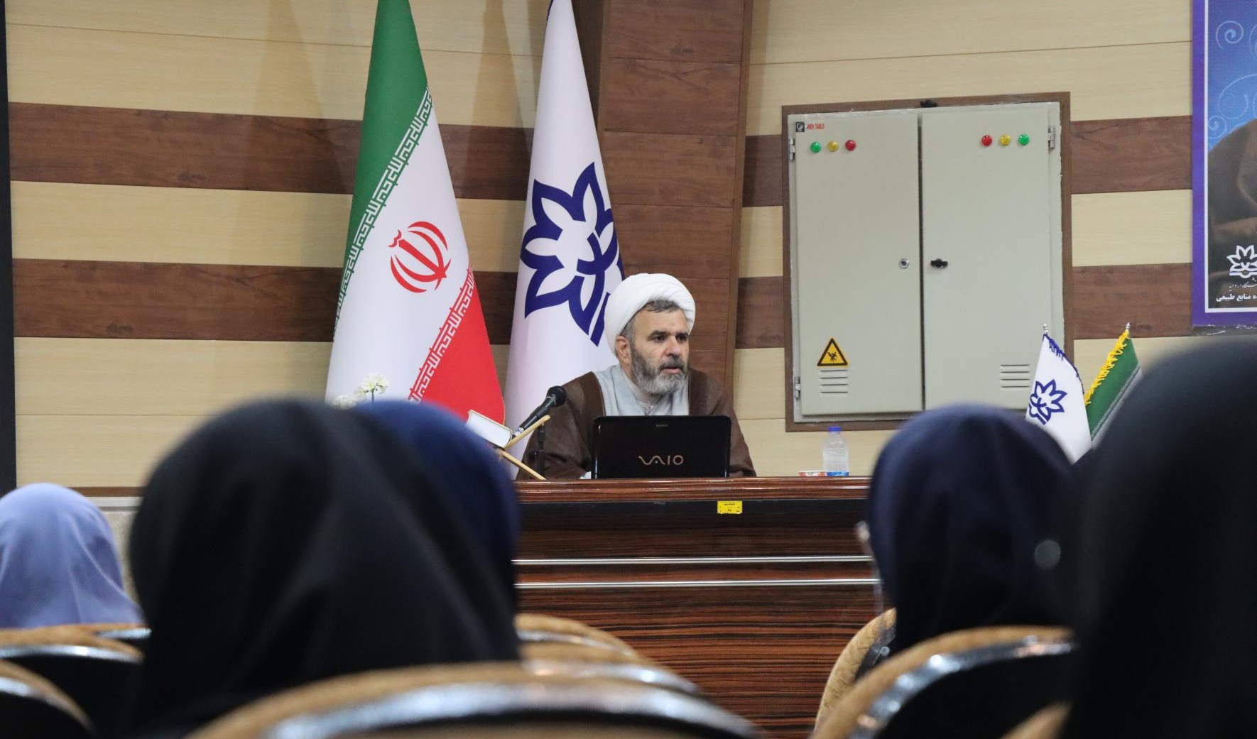 گزارش نشست تبیین واقعه غدیر در دانشگاه ارومیه